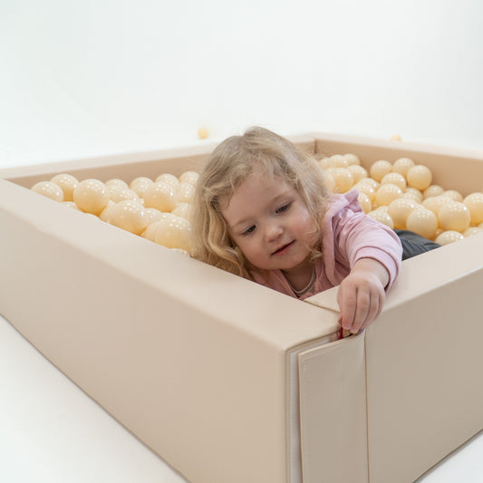 IGLU Soft Play Ball Pit Balls 500pc – Beige