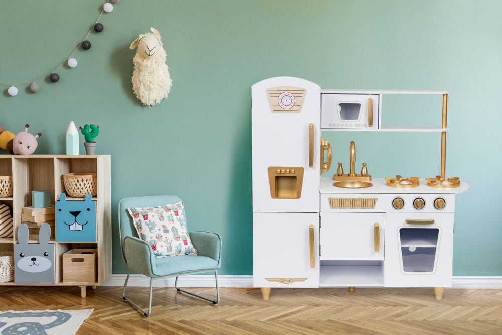 Angelove Large White Gold Wooden Play Kitchen for Kids – kitchen close-up gold faucet sink | Nestling