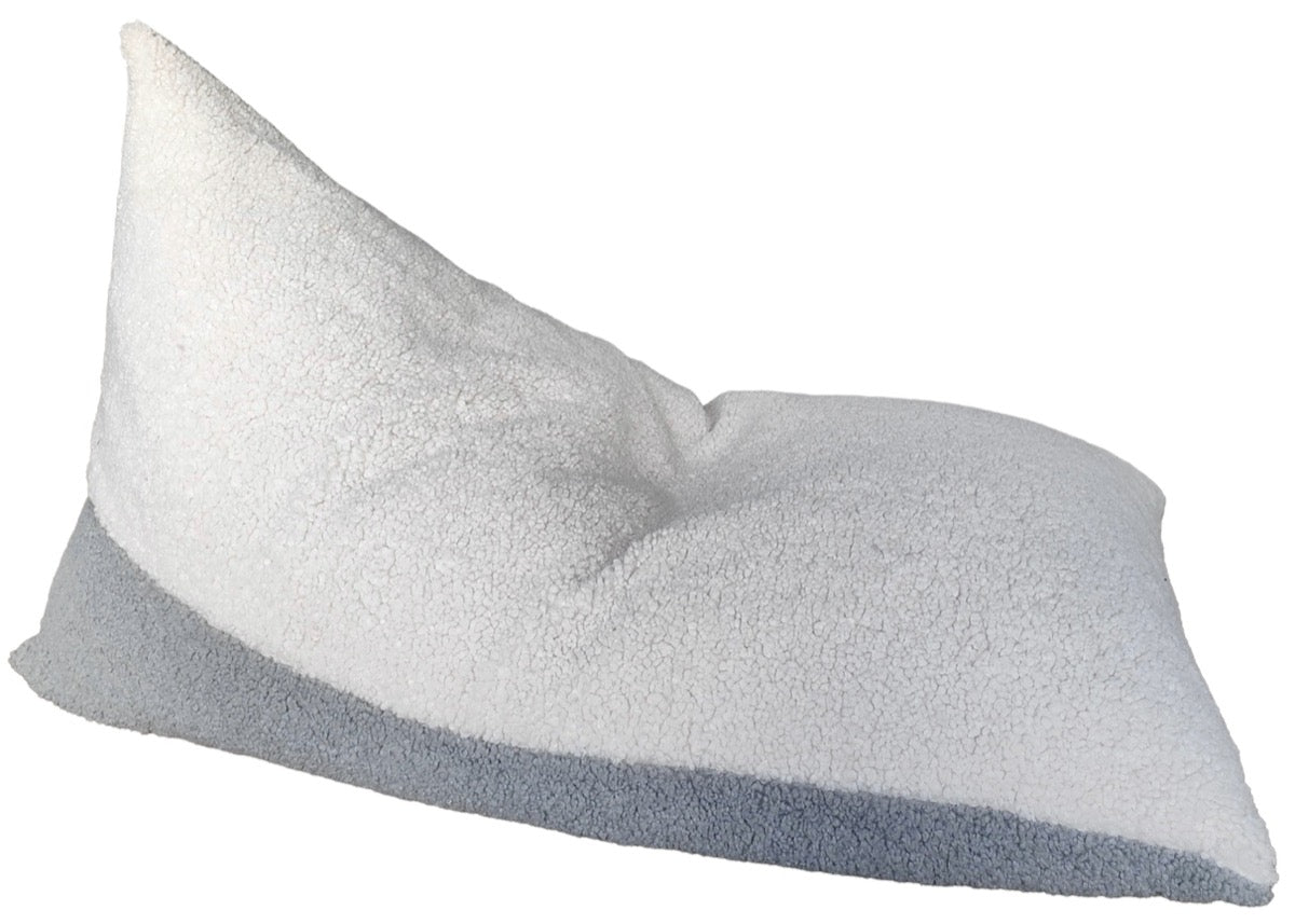 Side profile of cloud-shaped sherpa bean bag showing its contoured design