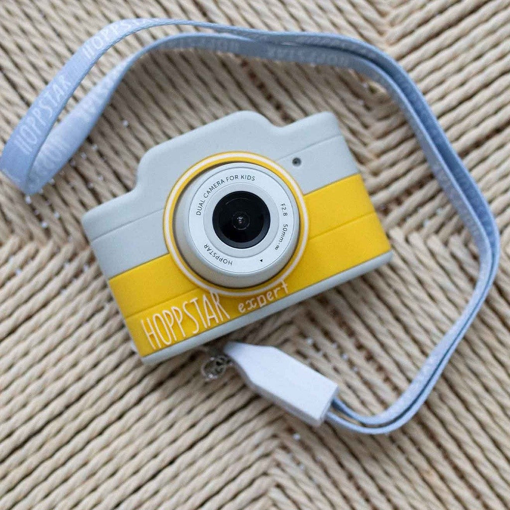 Aparat foto pentru copii Hoppstar Expert Citron cu șnur și cablu de încărcare USB