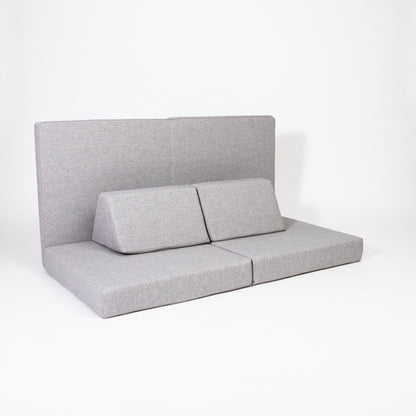 Monboxy Activity Play Mattress Set Grey Foam Sofa – страничен изглед сглобен сив пенен диван | Nestling
