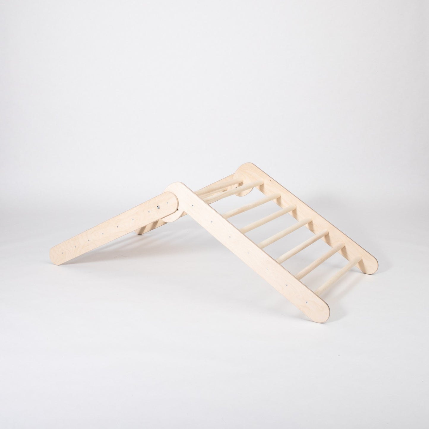 Natural wood climbing triangle with eight rungs per side in closed position