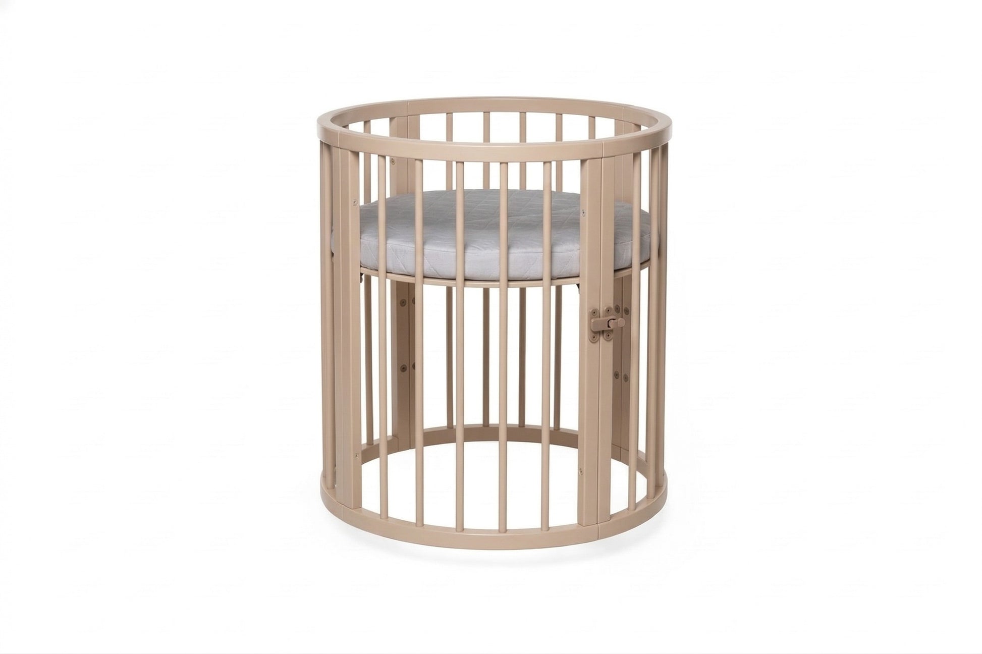 Compact circular OLIN crib with locking wheels and fully removable side panel