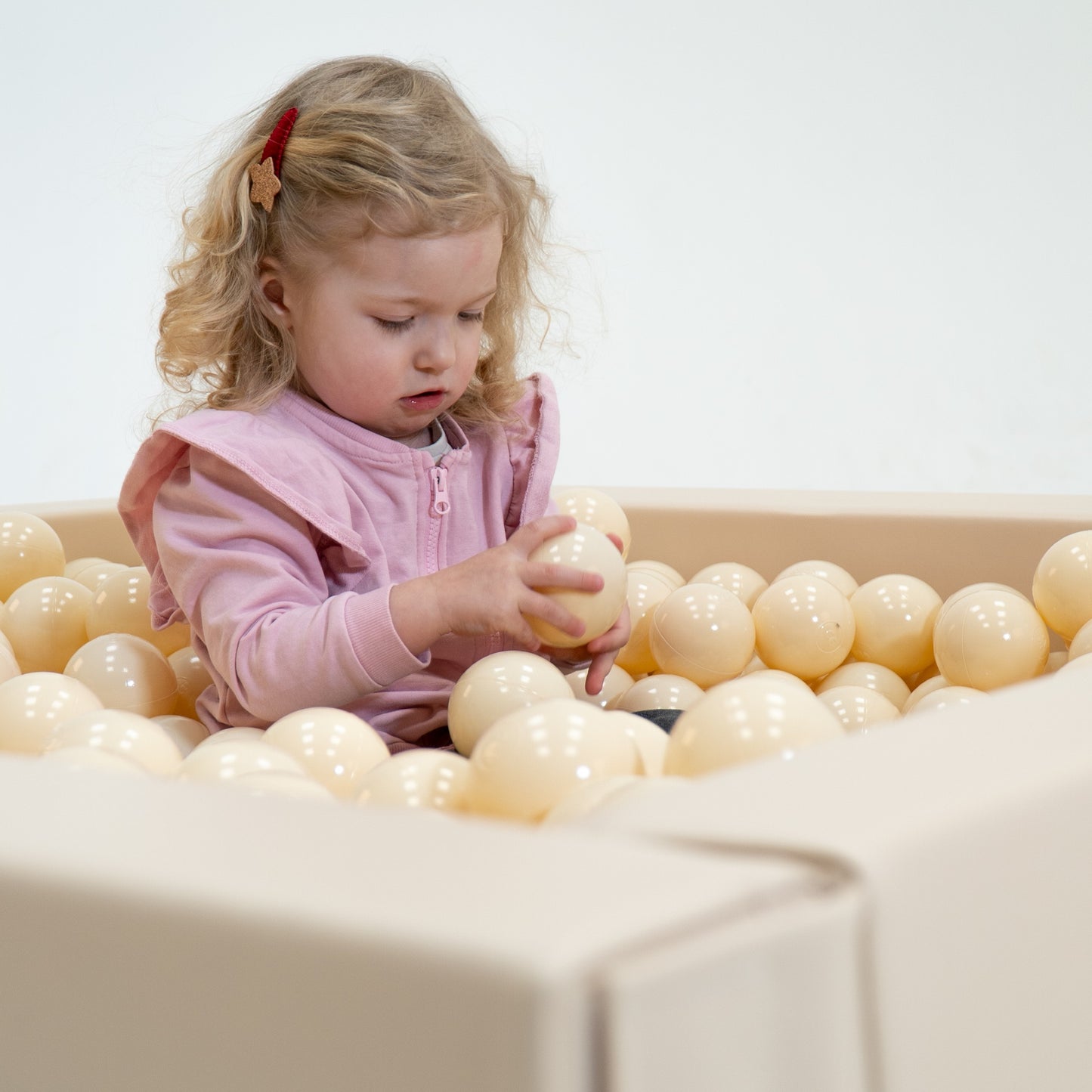 IGLU Soft Play Ball Pit Balls 500pc – Beige | Nestling