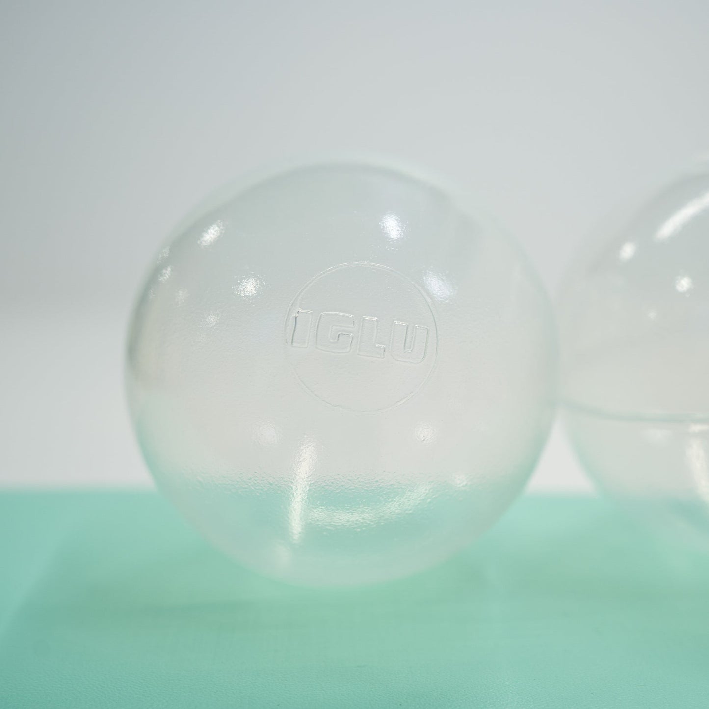 IGLU Soft Play Ball Pit Balls 500pc – Translucent | Nestling